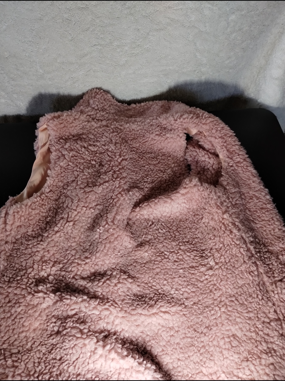 Betsey Johnson Plush Sherpa Vest in Dusty Pink Sz M/L - Picture 5 of 5
